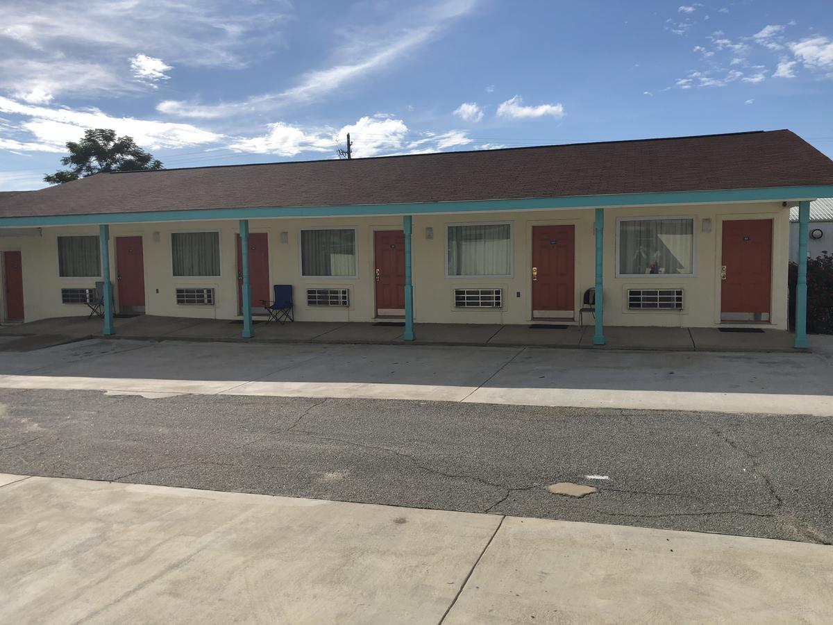 Budget Inn Donalsonville Bagian luar foto